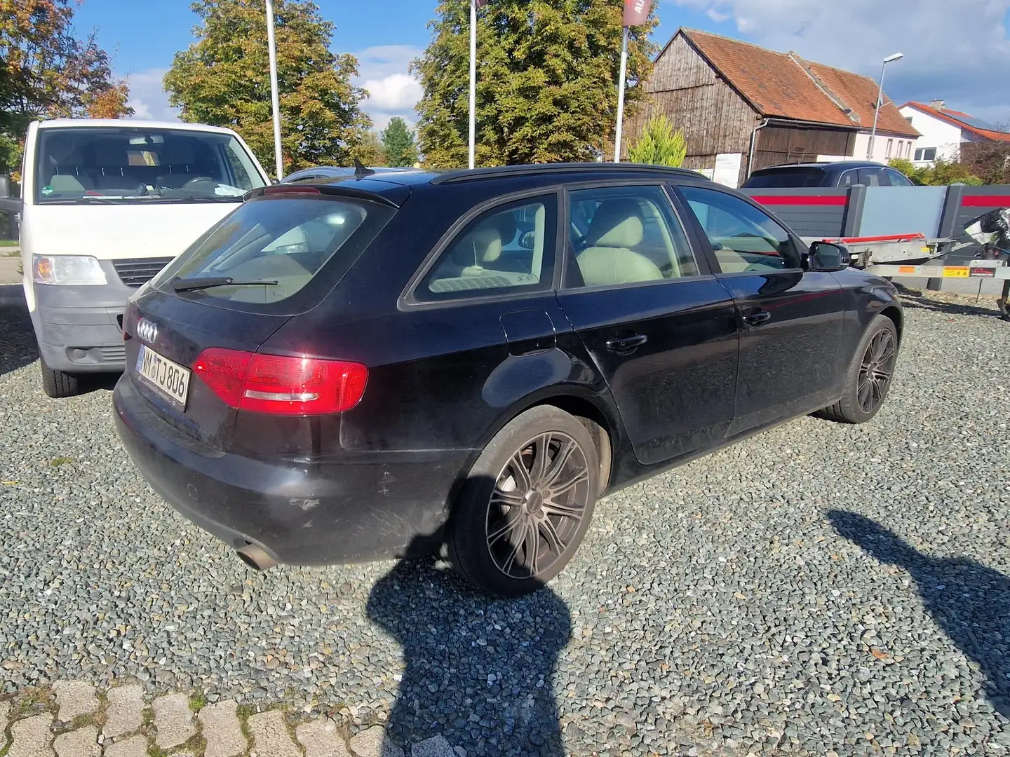 Audi A4 Attraction quattro Panorama Schwarz - 2