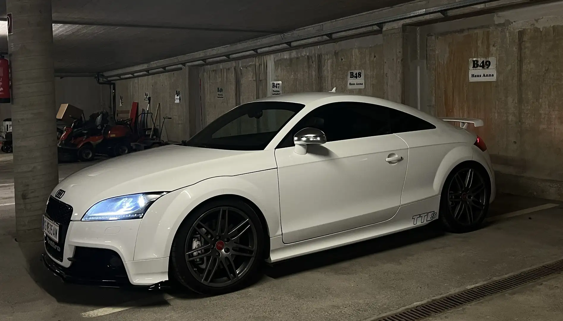 Audi TTS Coupe S tronic - 1
