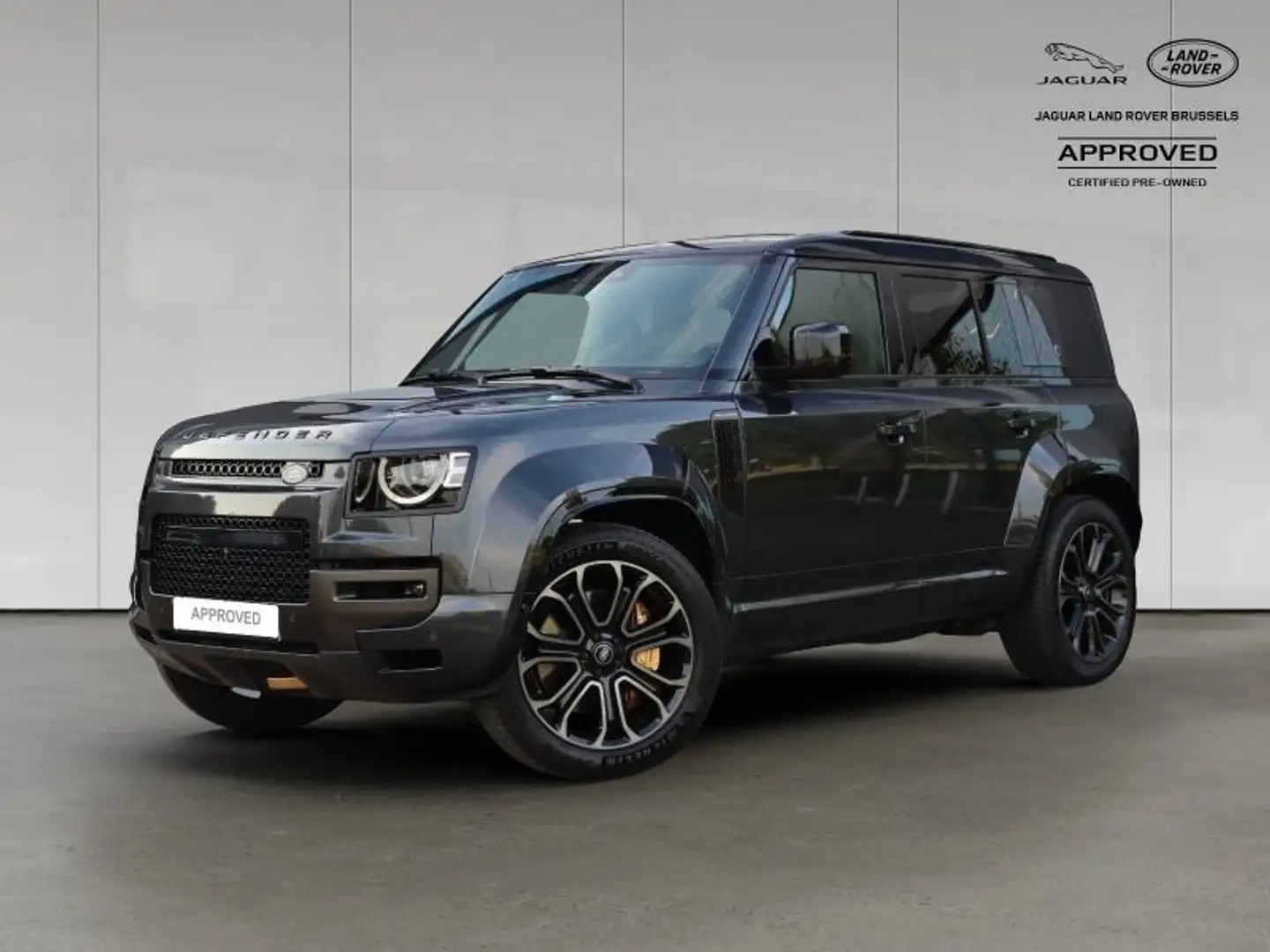 Land Rover Defender 110 P635 OCTA Edition One V8 Warranty until03/2030 Szary - 1