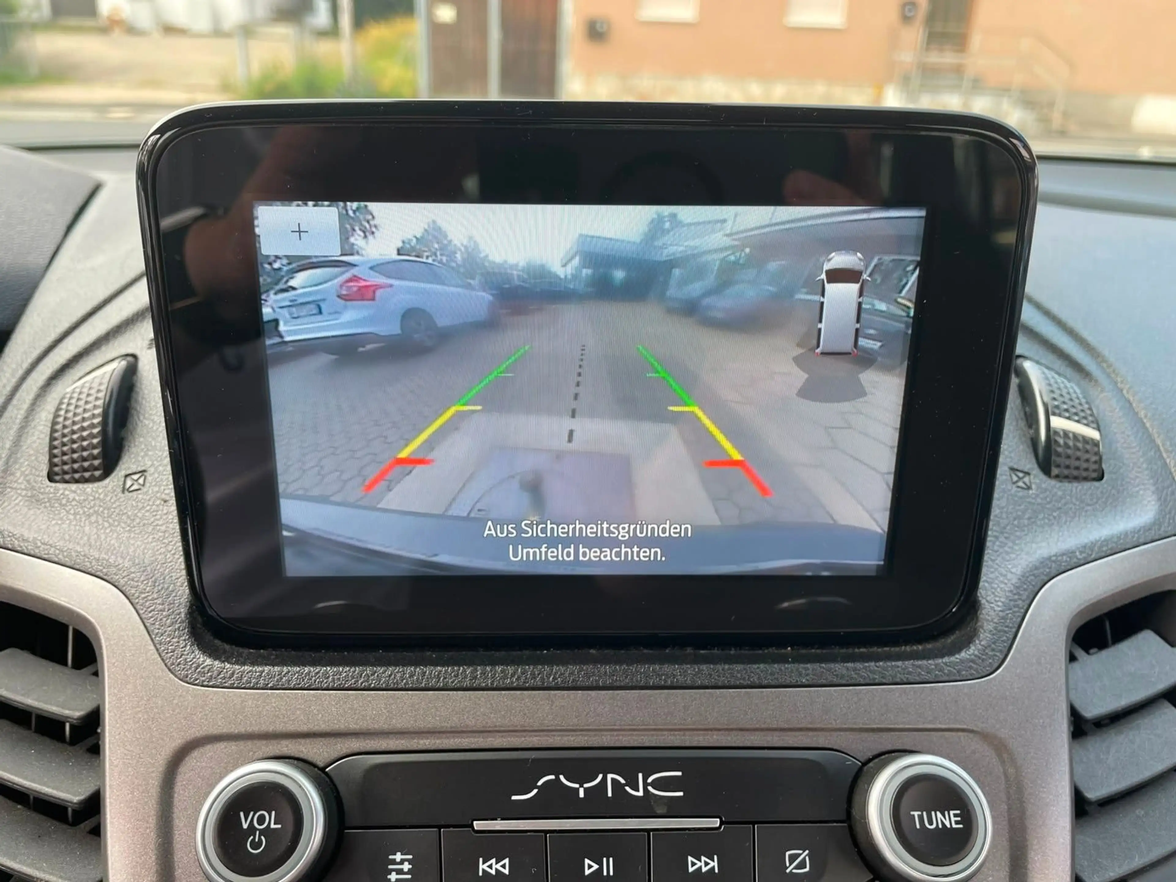 Ford Tourneo Connect Trend — photo 10