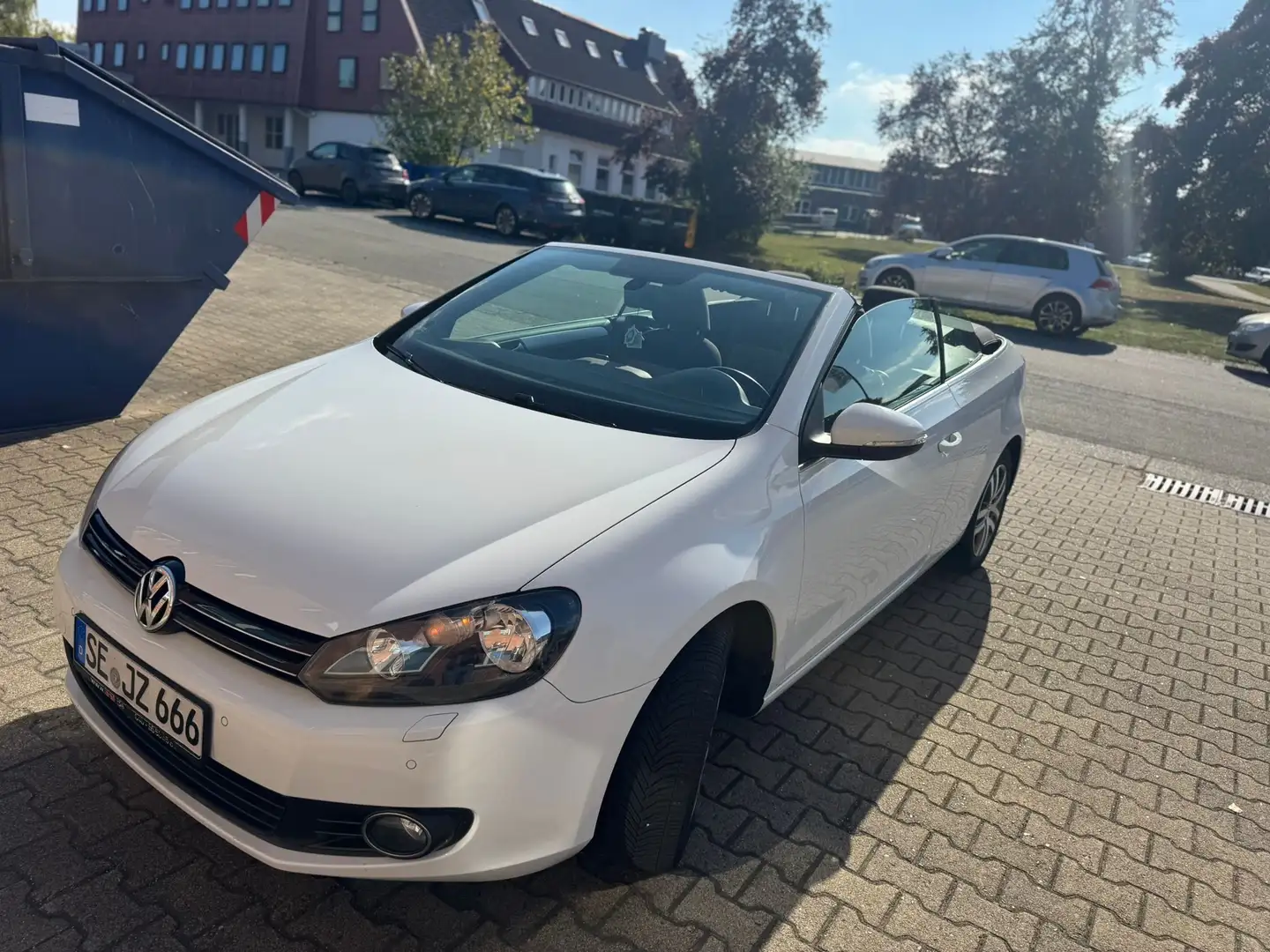 Volkswagen Golf Cabriolet Cabrio 1.4 TSI DSG Exclusive - 1