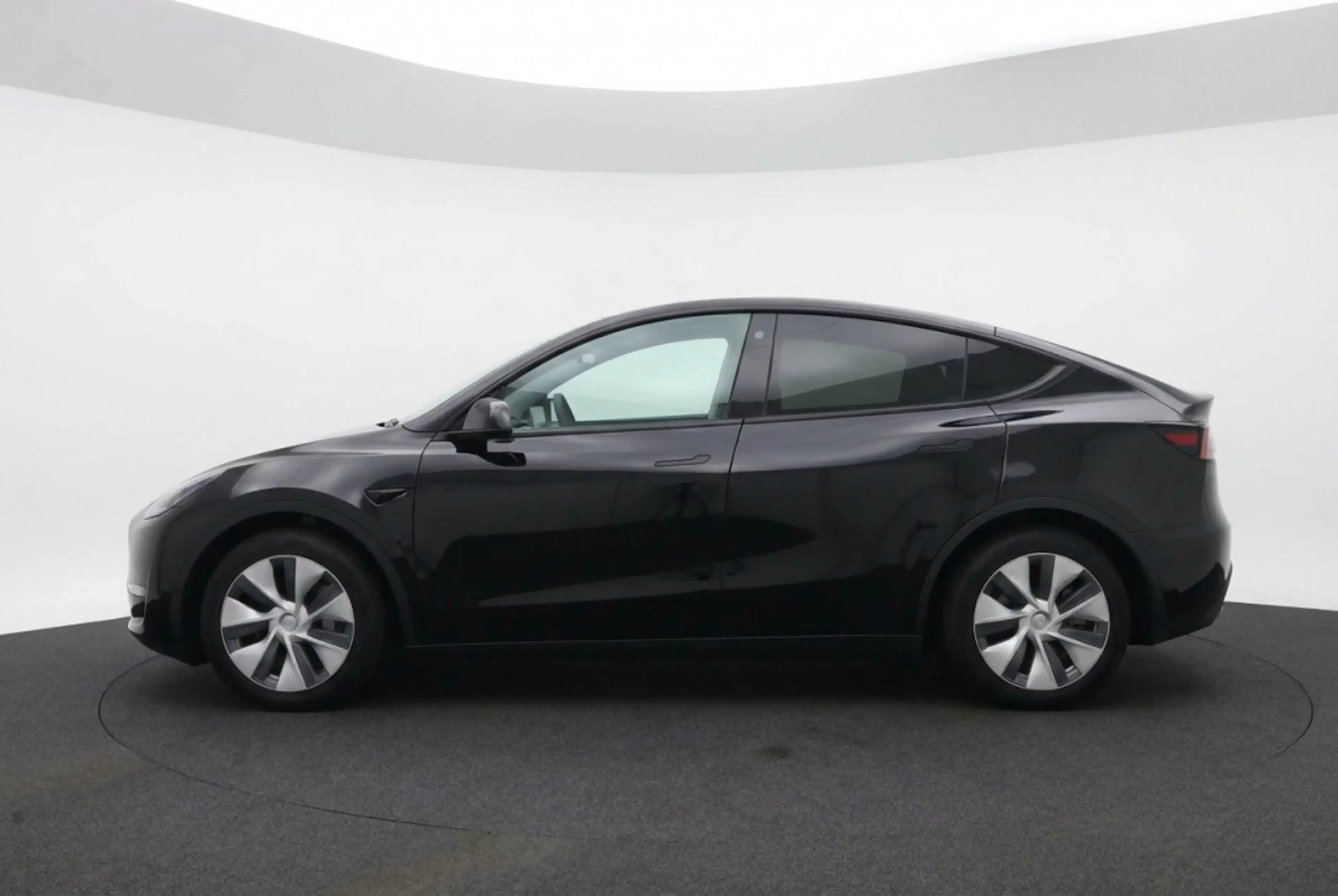 Tesla Model Y Long Range AWD 75kWh Full Self Driving l Warmtepom — photo 2