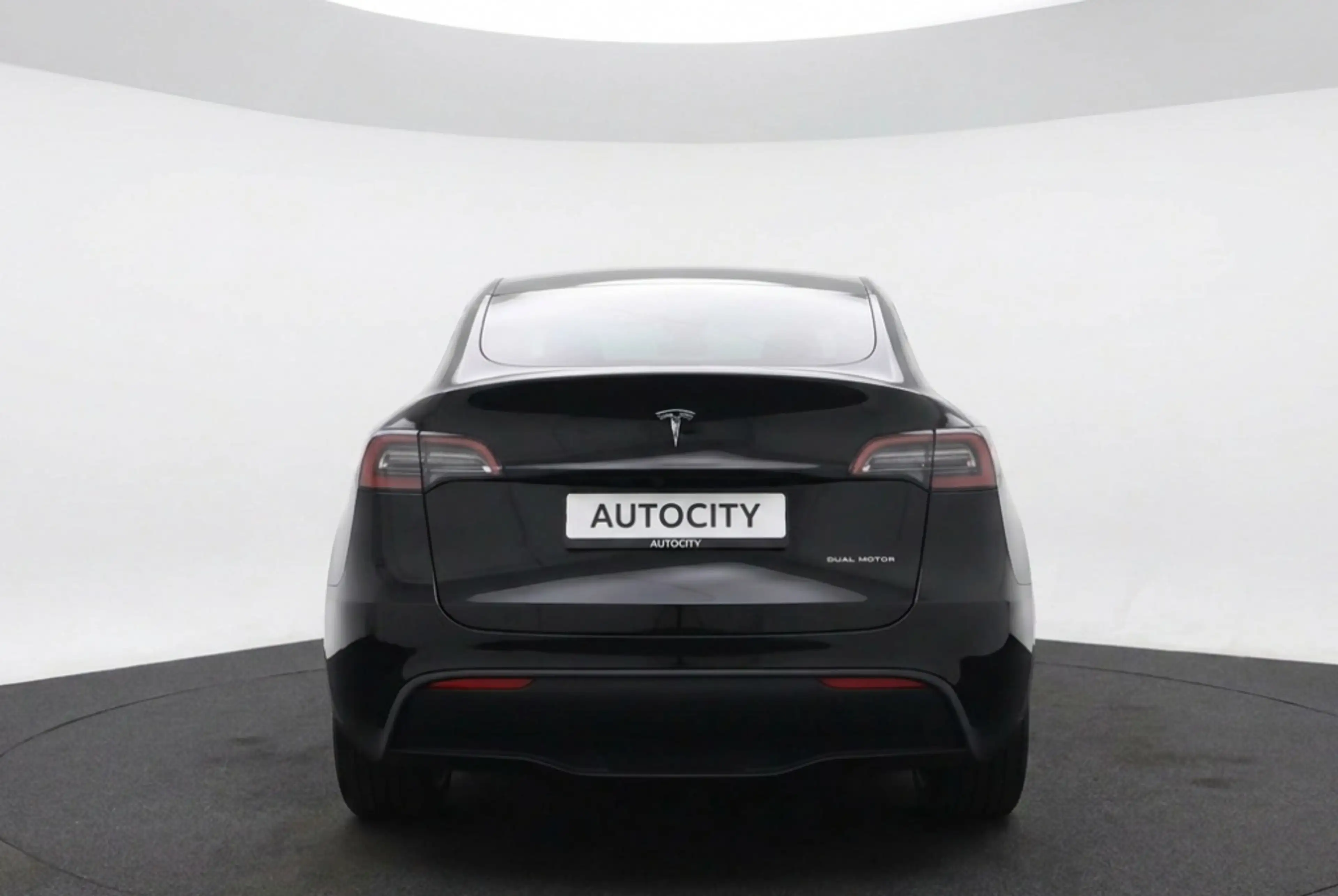 Tesla Model Y Long Range AWD 75kWh Full Self Driving l Warmtepom — photo 4