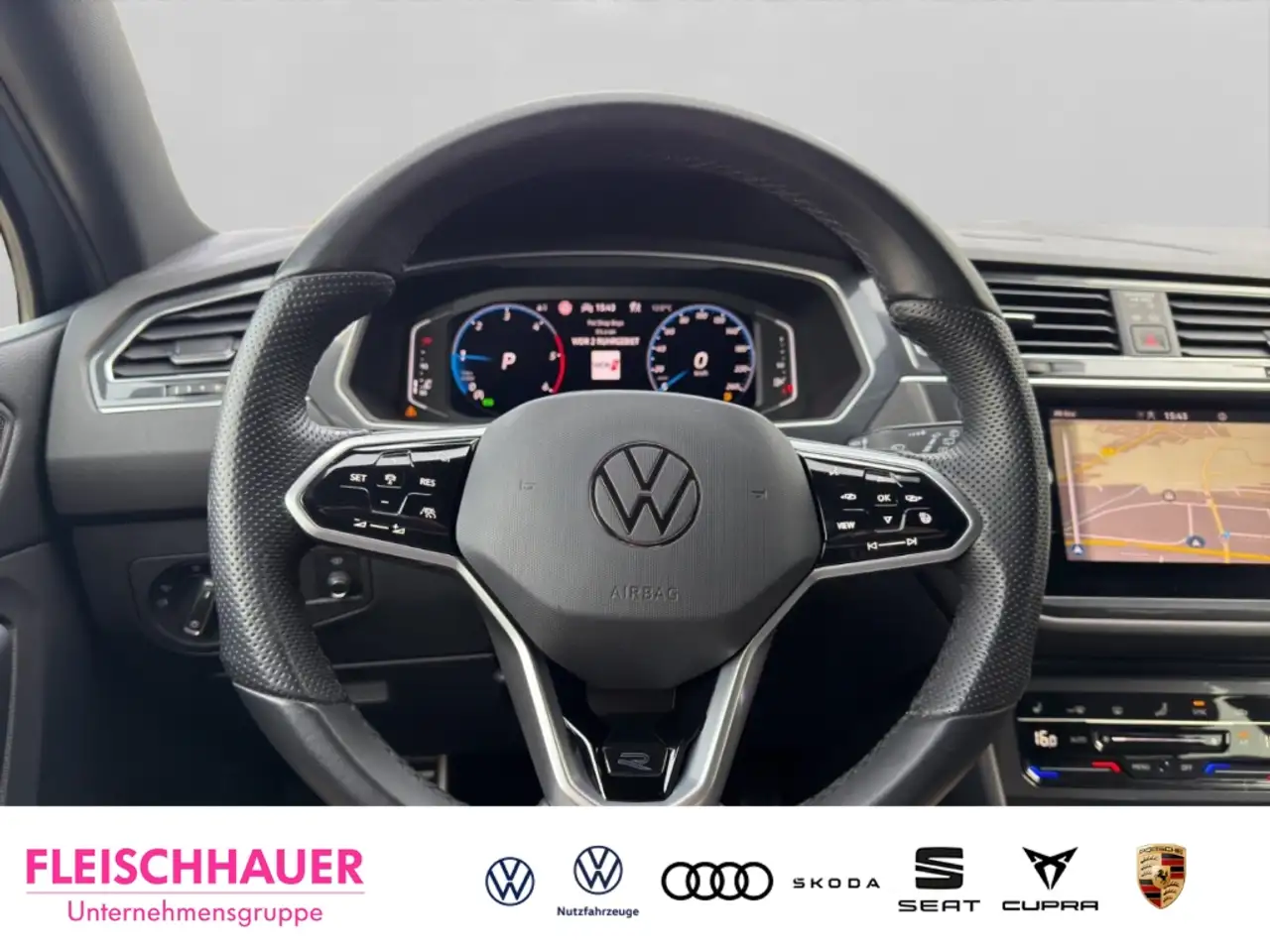 Volkswagen Tiguan Allspace 2,0 TDI R-Line 4Motion AHK+AreaView+CarPlay+Matrix 8