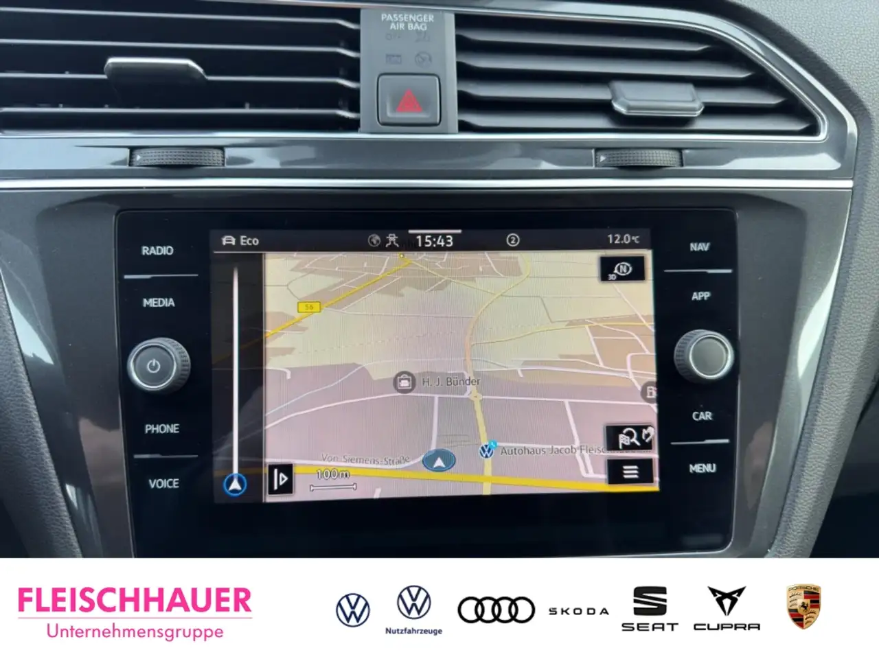 Volkswagen Tiguan Allspace 2,0 TDI R-Line 4Motion AHK+AreaView+CarPlay+Matrix 14