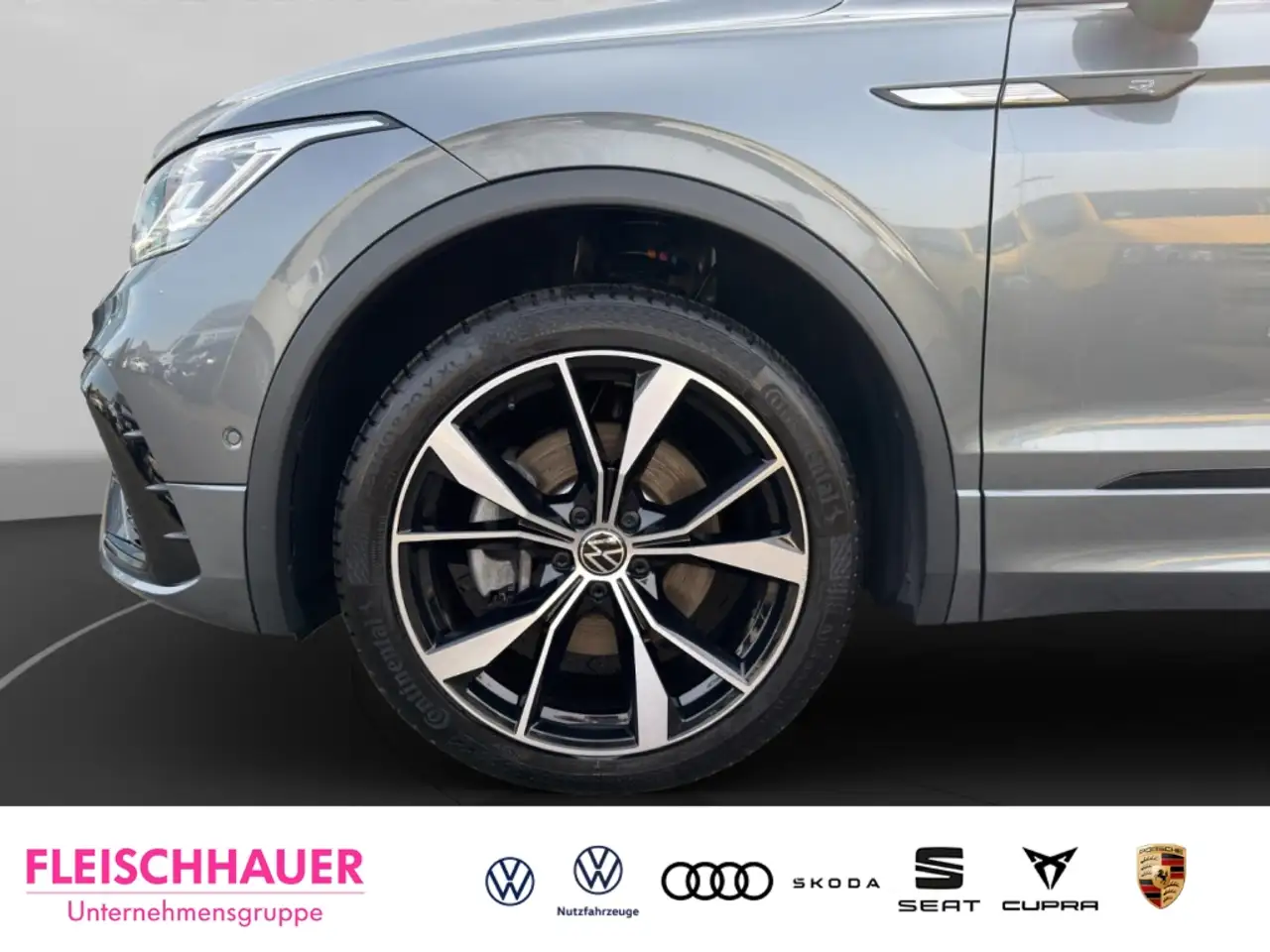 Volkswagen Tiguan Allspace 2,0 TDI R-Line 4Motion AHK+AreaView+CarPlay+Matrix 16