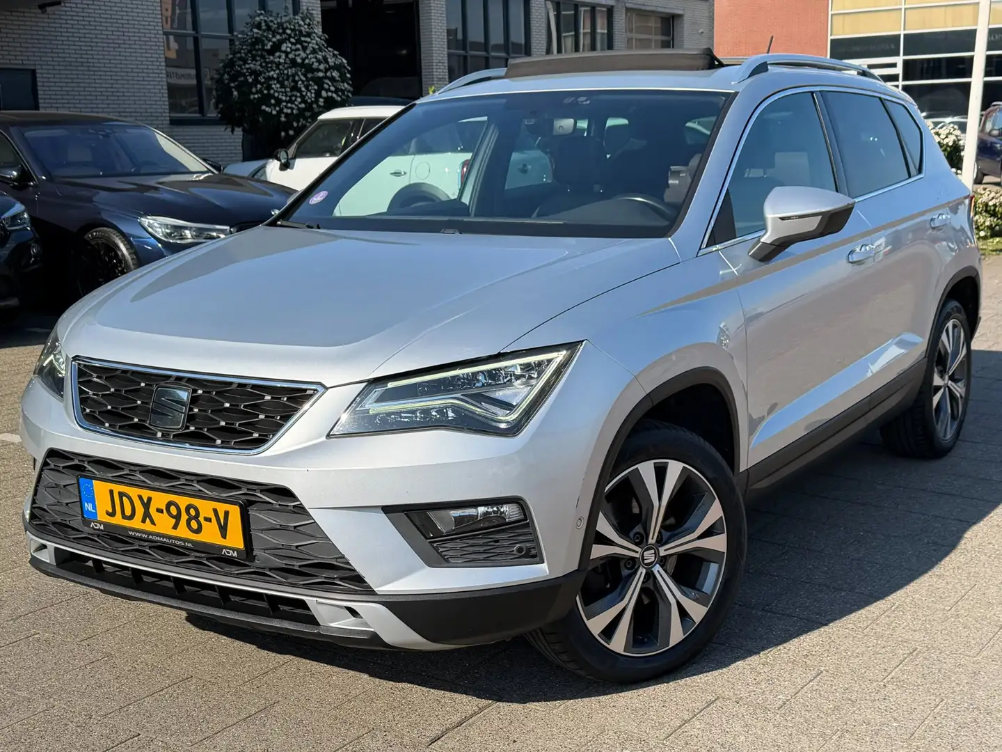 SEAT Ateca 1.4 EcoTSI Xcellence Grau - 1
