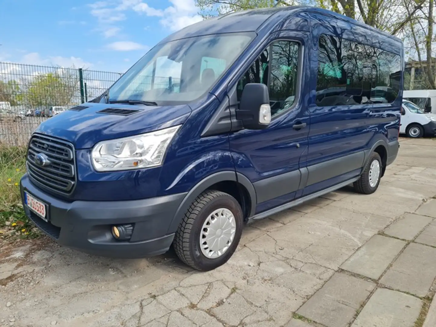 Ford Transit HOCHDACH + 8SITZE+KLIMA+ STANDHZG+ RAMPE Niebieski - 1