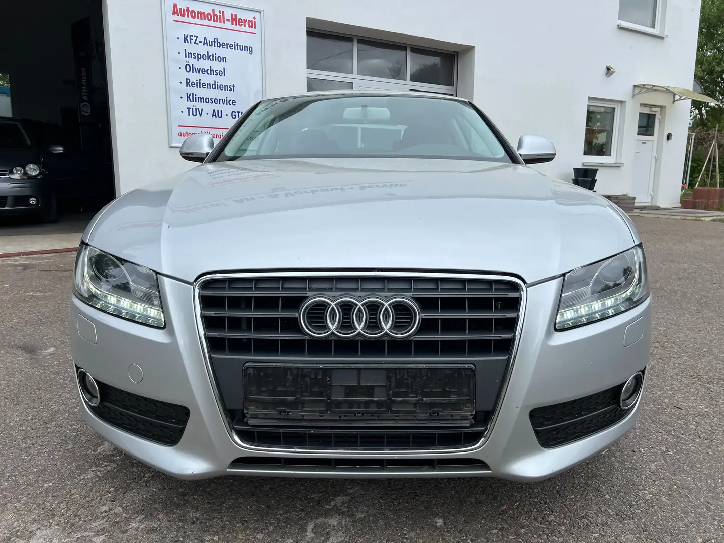 Audi A5 1.8 TFSI / Top Zustand (1 Hand mit neue TÜV) Silber - 2