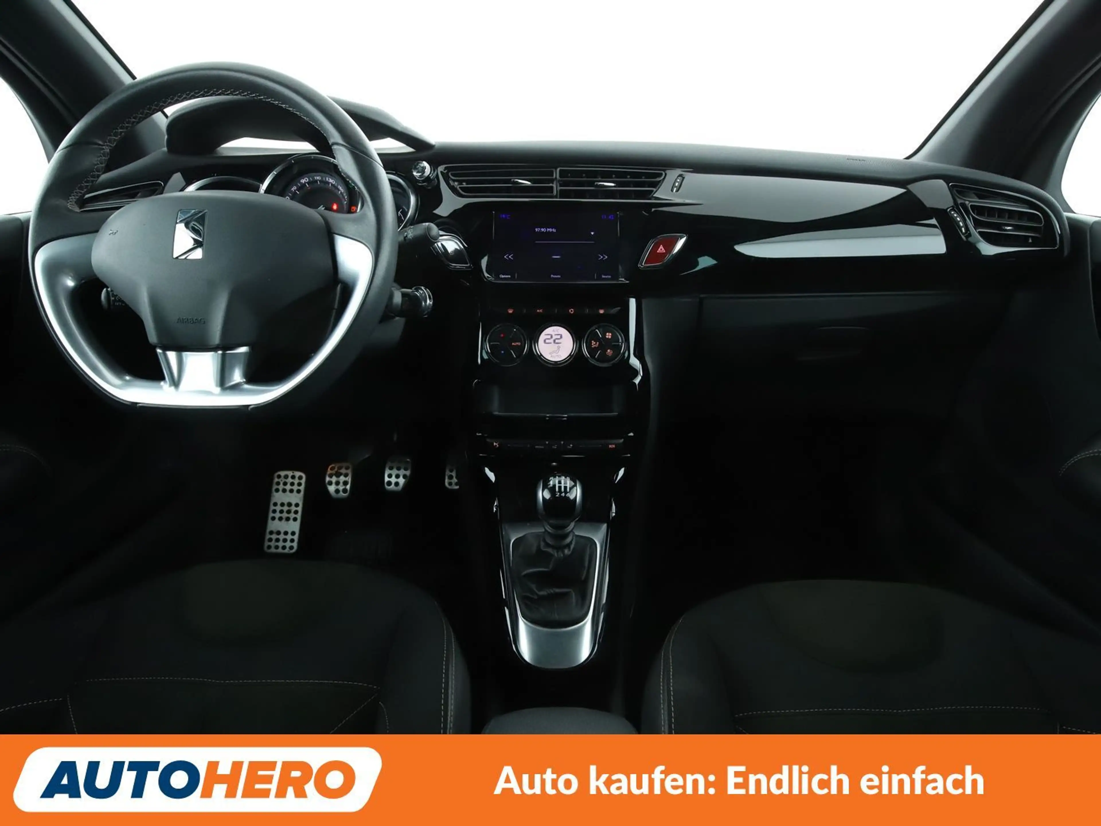 DS Automobiles DS 3 1.2 PureTech SportChic *NAVI*LED*TEMPO*CAM*PDC*SHZ — photo 12