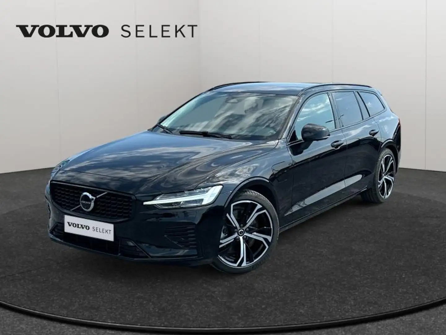 Volvo V60 T6 AWD Plus Dark / Hybride Noir - 1