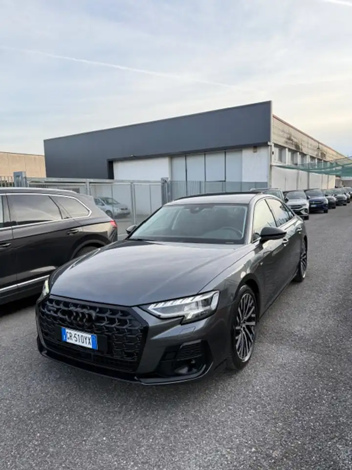 Audi A8