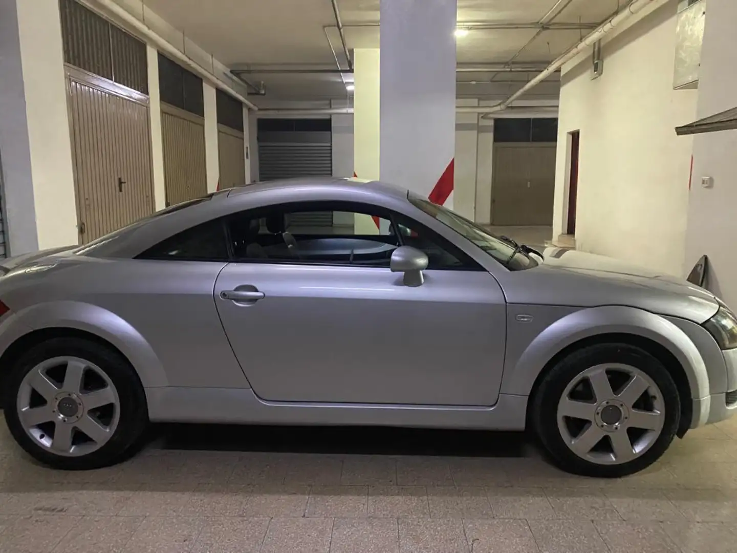 Audi TT 1.8t Argento - 1