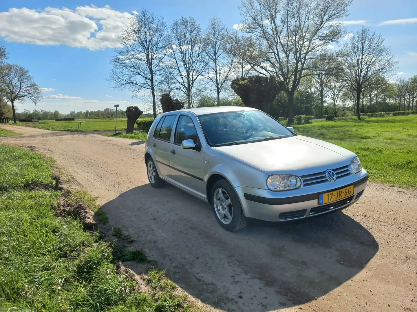Volkswagen Golf Golf 1.6-16V Zilver - 1