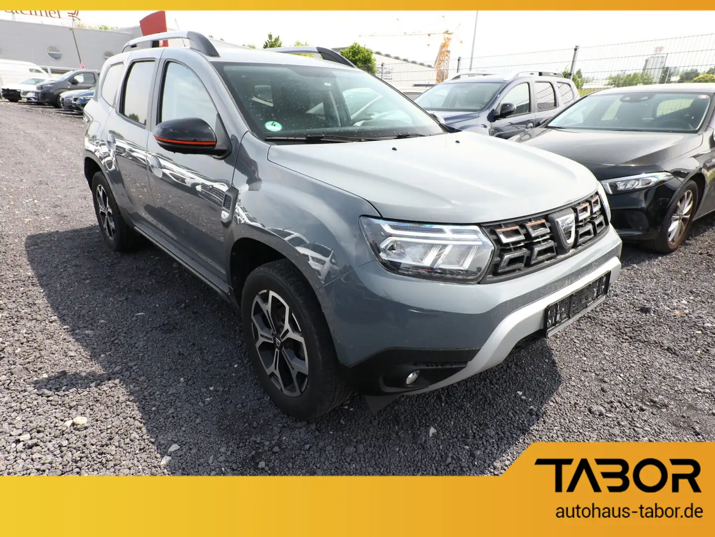 Dacia Duster II 1.3 TCe 130 Extreme Nav Kam Temp PDC Grau - 2