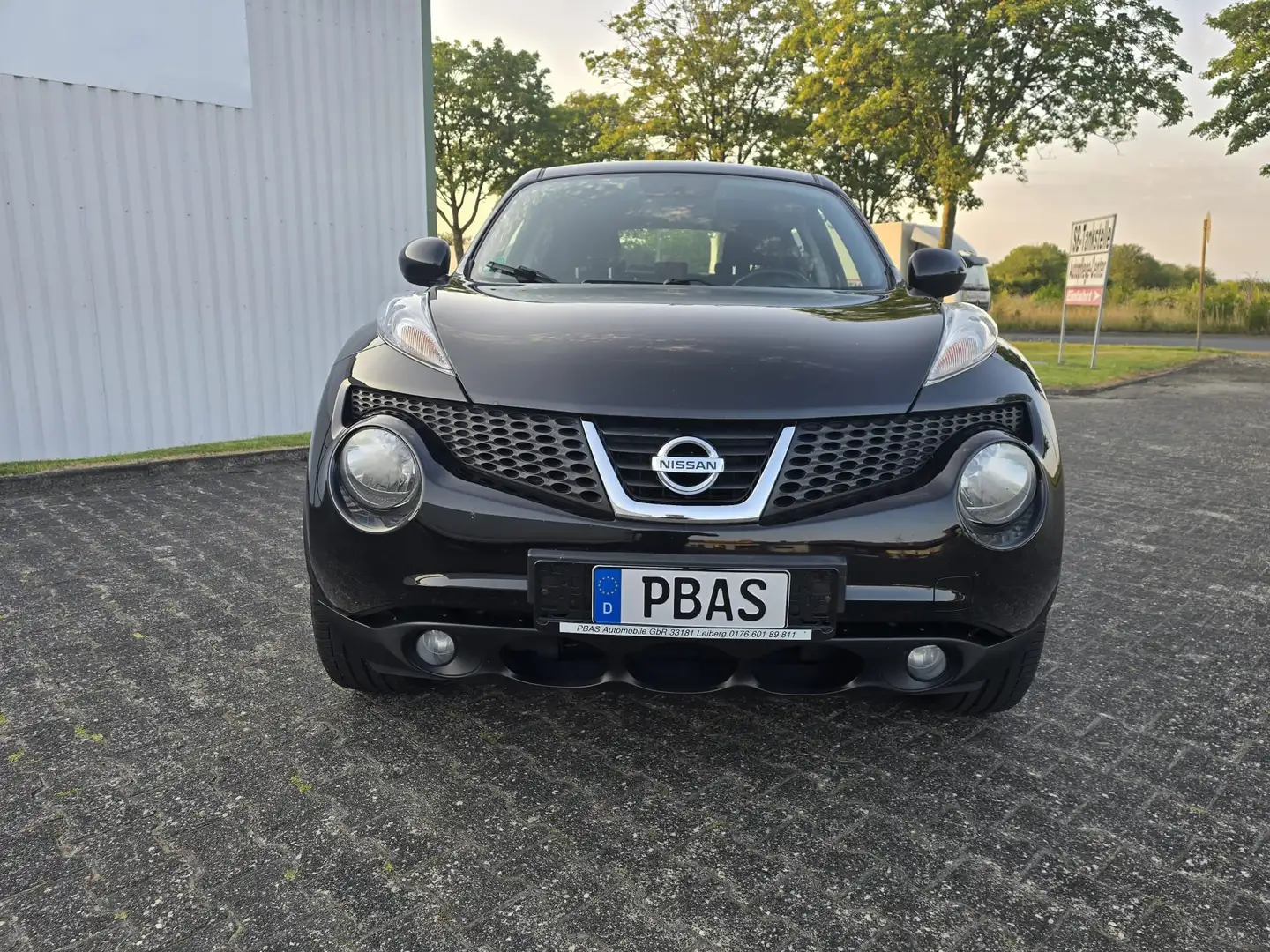 Nissan Juke Acenta Schwarz - 2
