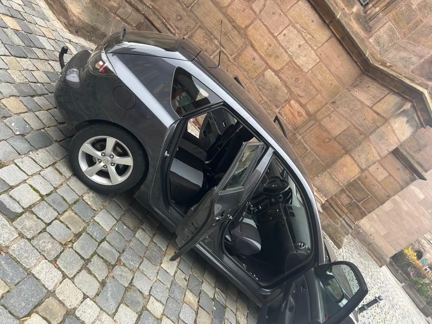 Mazda 3 1.6 Sport Comfort - 2