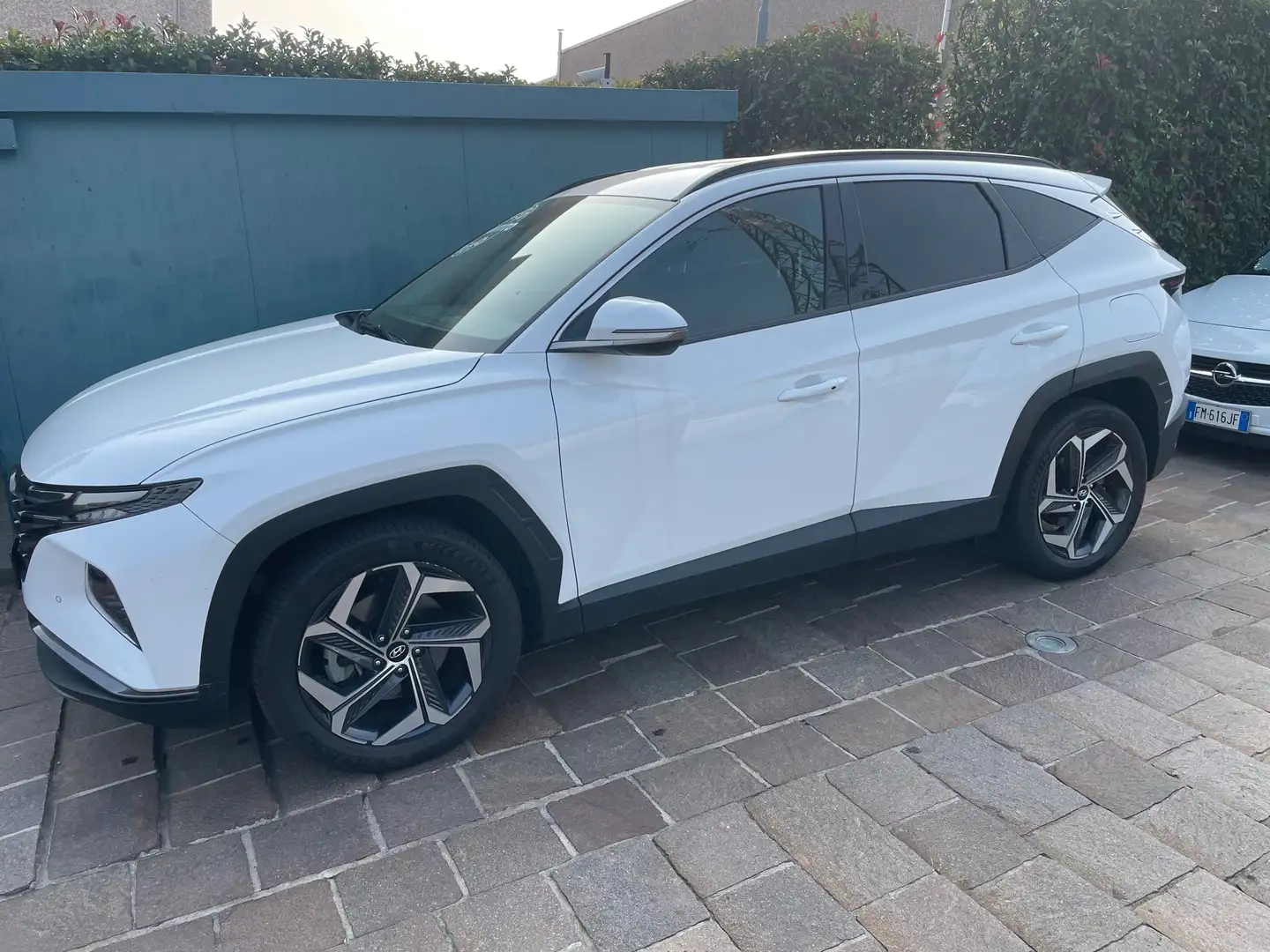 Hyundai TUCSON 1.6 hev Xline 2wd auto Bianco - 2