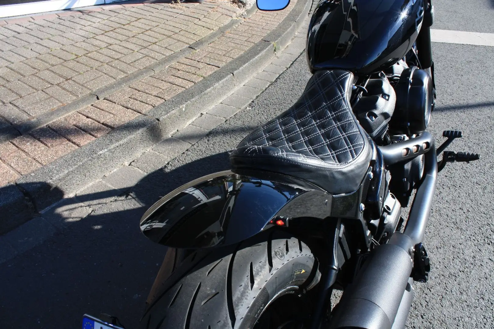 Harley-Davidson Fat Boy Negru - 2