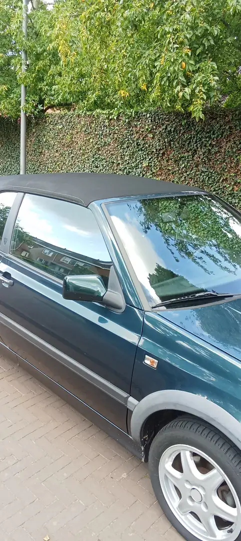 Volkswagen New Beetle 1.8 Avantgarde Groen - 2