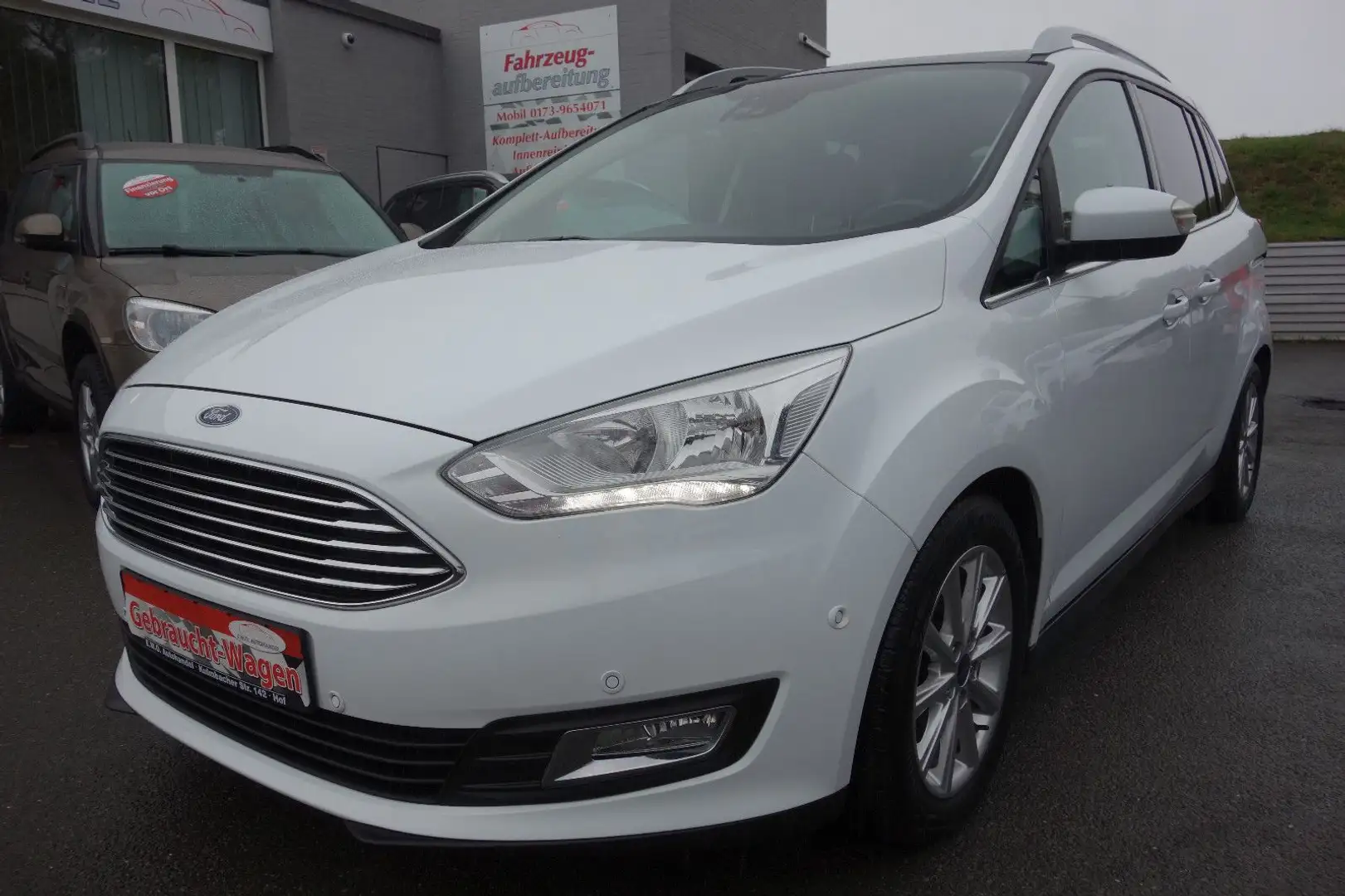 Ford Grand C-Max Grand C-MAX Titanium Blanc - 1
