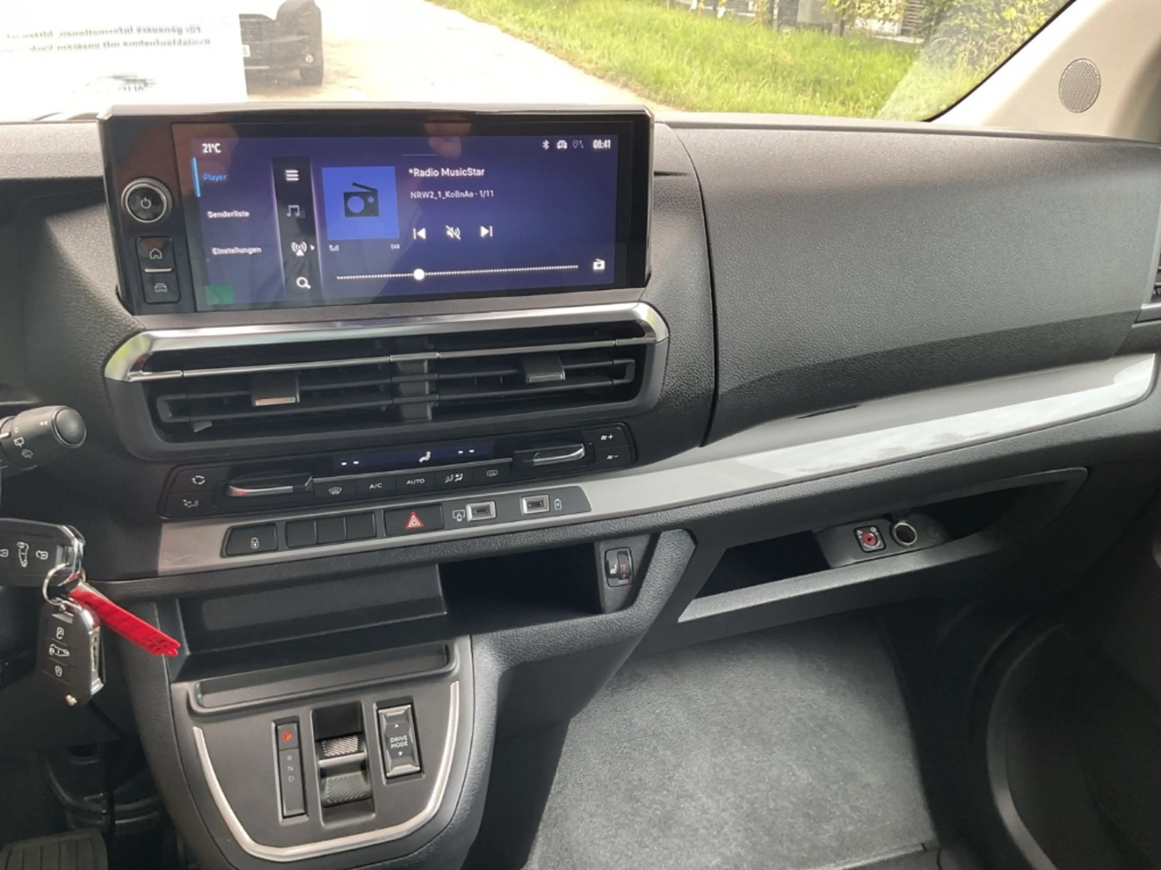 Toyota Proace Verso L2 Comfort HUD Navi Apple CarPlay Android Au — photo 15