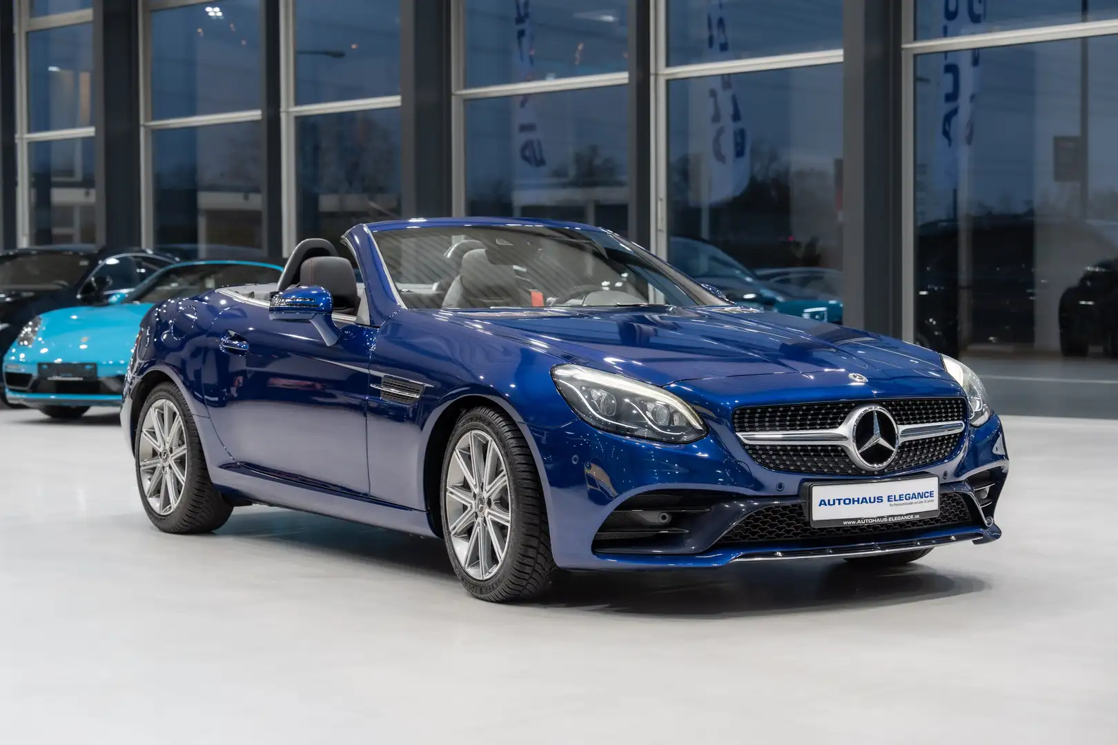 Mercedes-Benz SLC 300 *AMG-LINE*SPORT-AUSPUFF*H/K*PANO*NAPPA* Albastru - 2