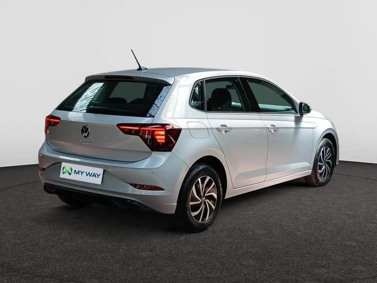 Volkswagen Polo Polo Life Business 1.0 TSI 70 kW (95 ch) 5 vitesse Grijs - 2