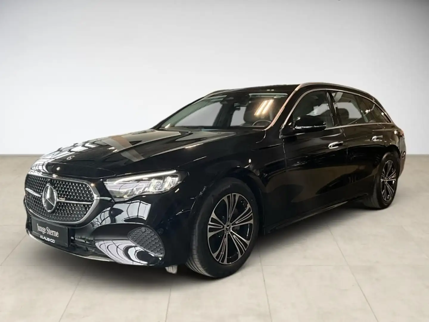 Mercedes-Benz E 220 d T Avantgarde SpurW PDC SHZ LED SpurH Schwarz - 1