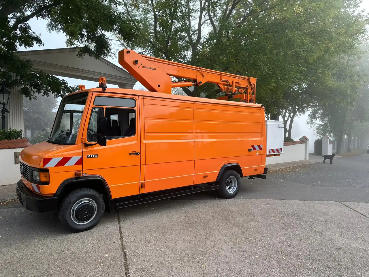 Mercedes-Benz 711 mit Ruthmann K 105 Arbeitsbühne, foto 3