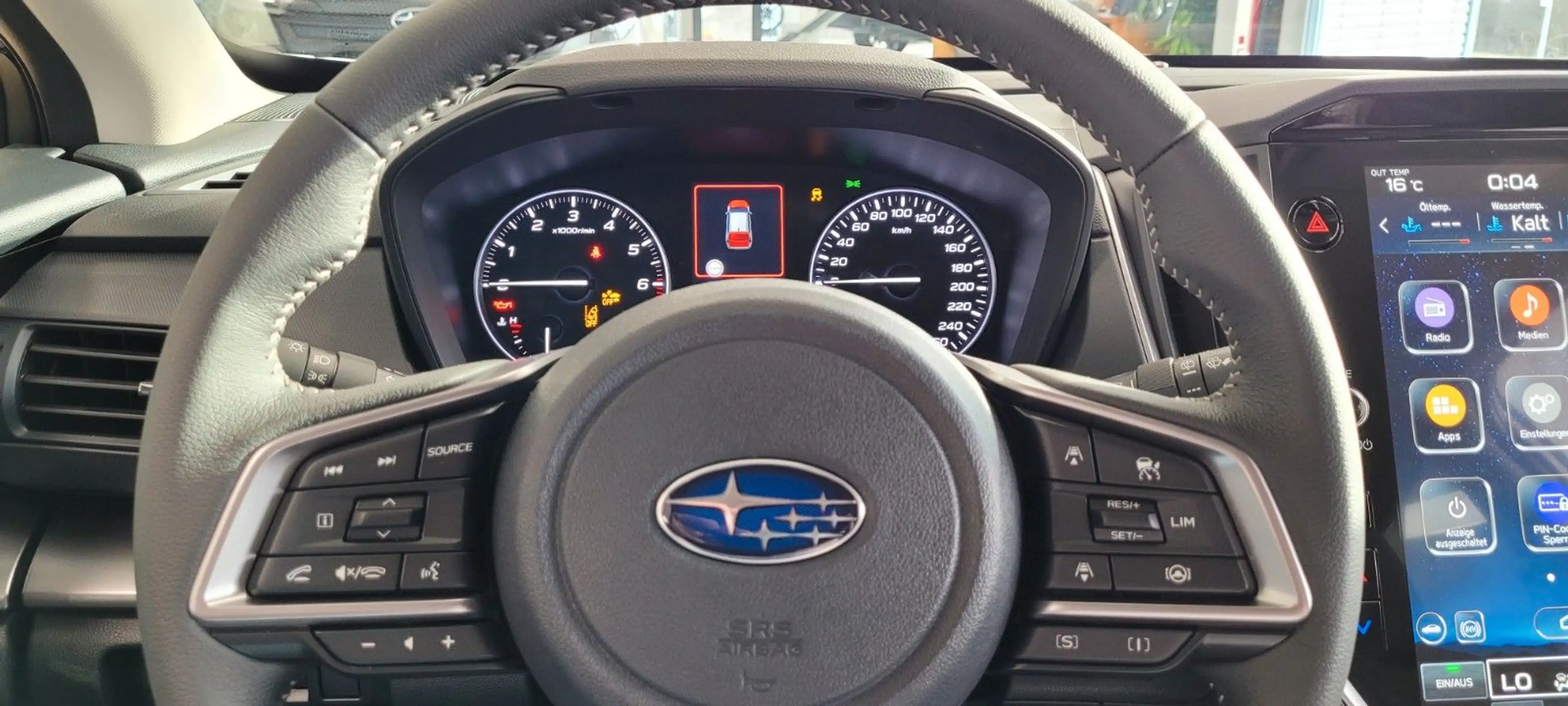 Subaru Impreza Trend, STI Parts, 8 Jahre Ga — photo 13