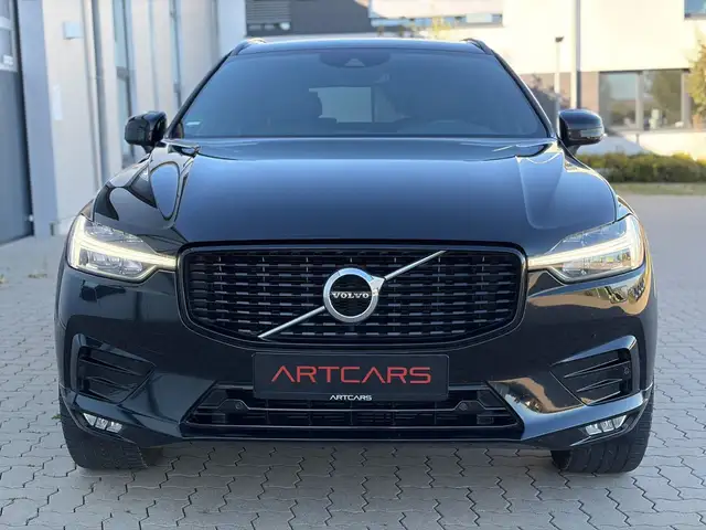 Volvo XC60 view 2