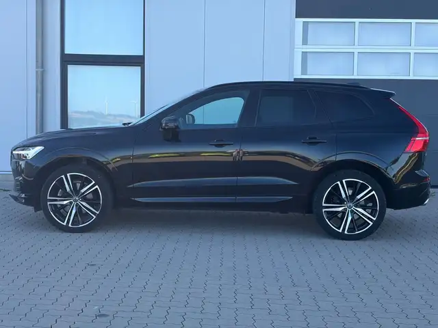 Volvo XC60 view 4