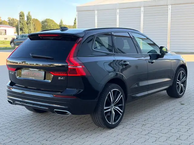 Volvo XC60 view 7