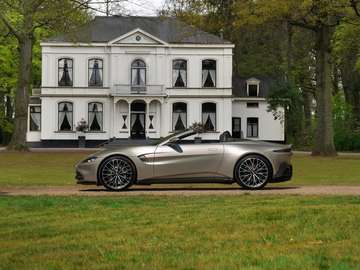 Roadster 4.0 V8