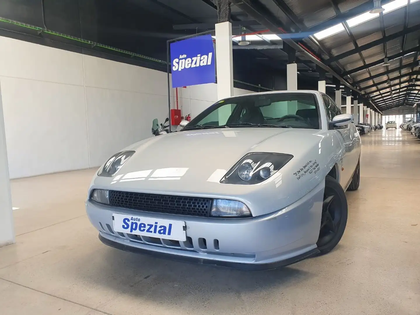 Fiat Coupe 1.8 16v Silber - 1