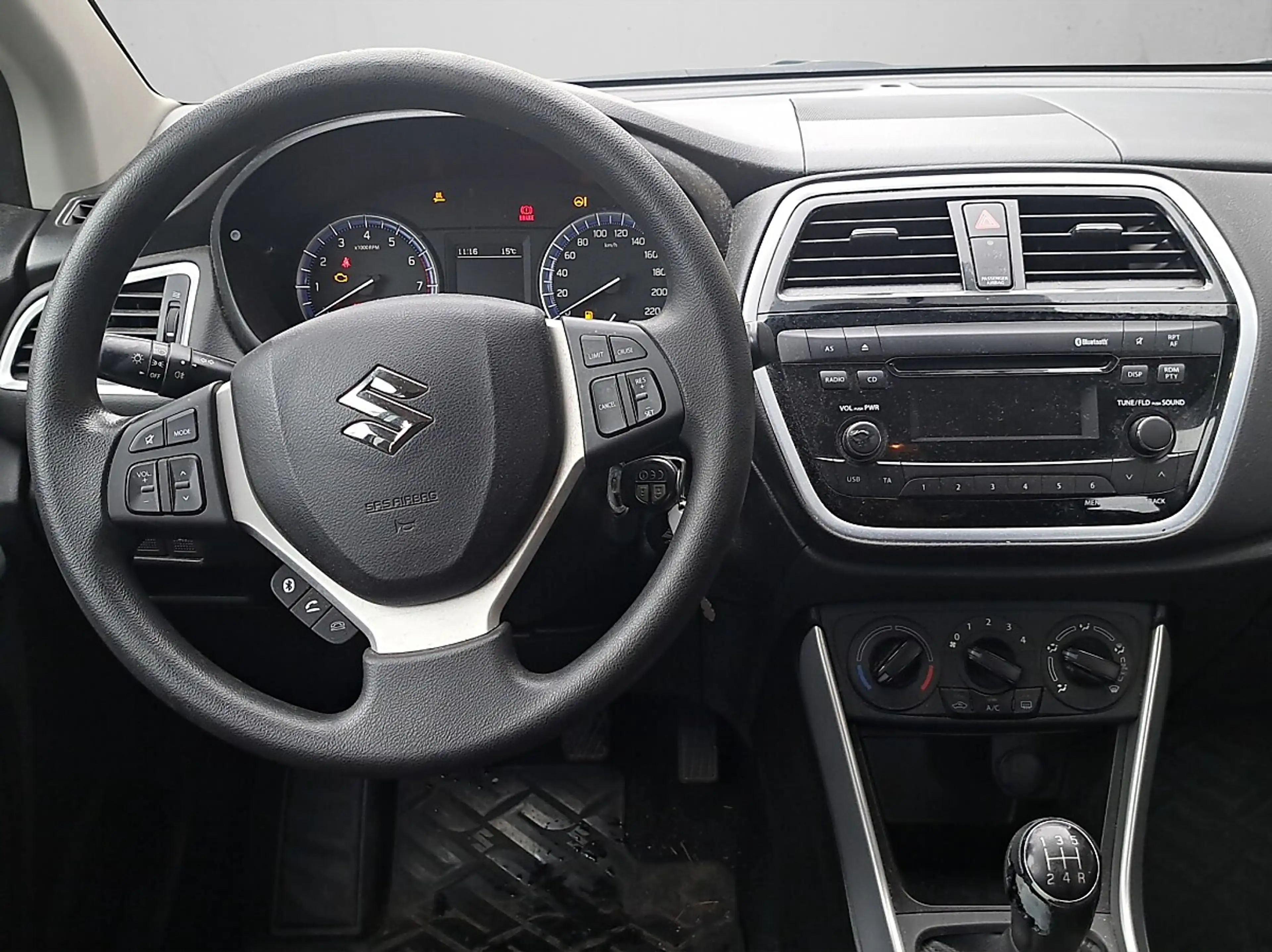 Suzuki SX4 S-Cross 1,0 DITC clear — photo 13