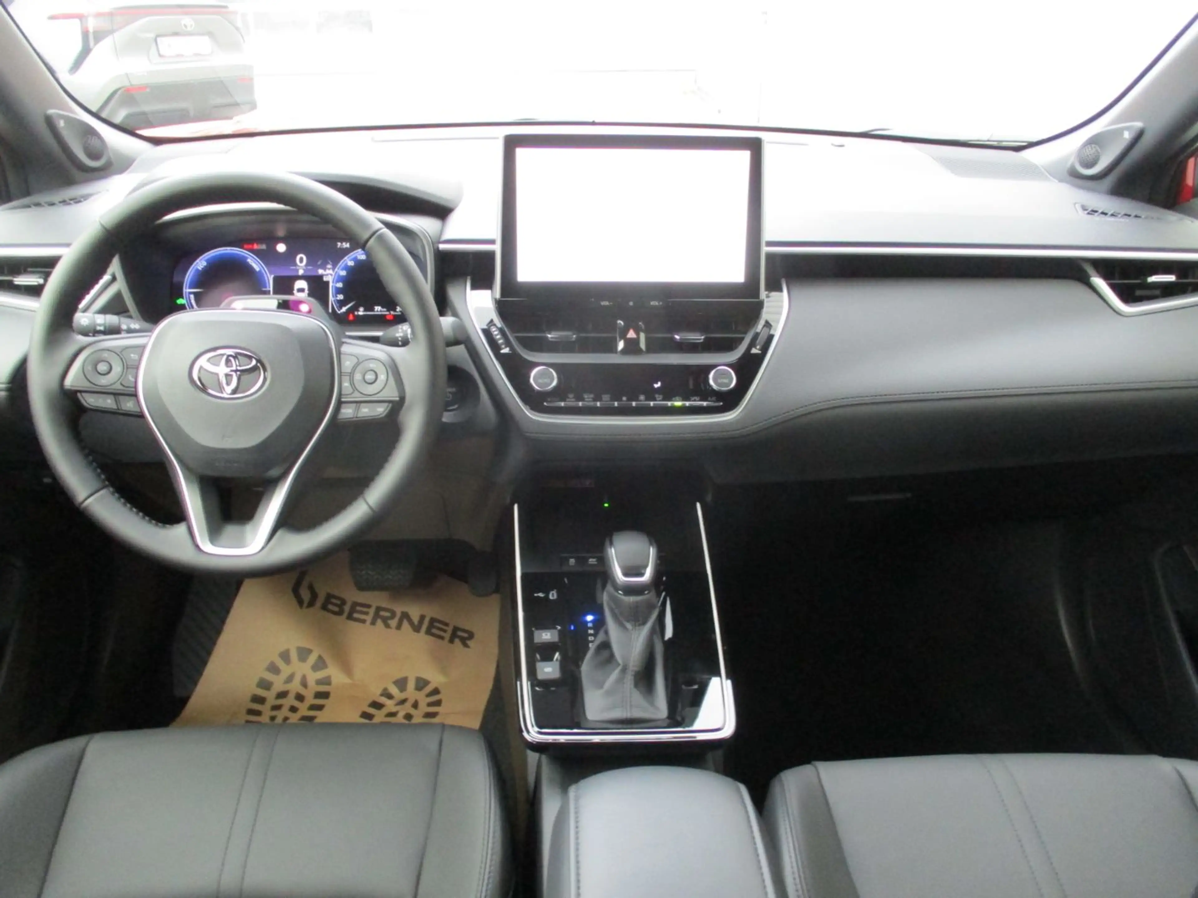 Toyota Corolla Cross 2.0 Lounge ACC+LED+Navi+Pano+SD+LM — photo 14