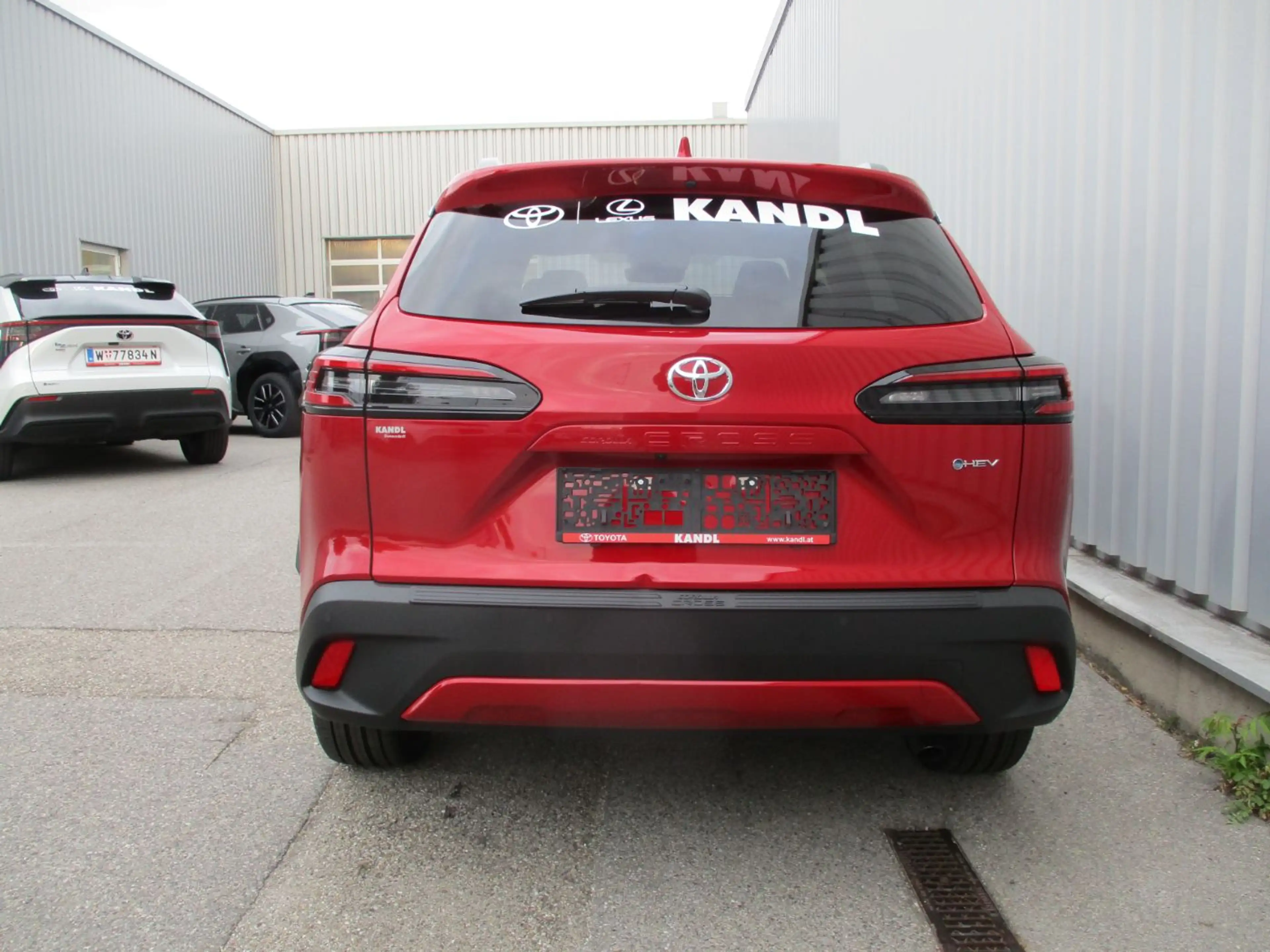 Toyota Corolla Cross 2.0 Lounge ACC+LED+Navi+Pano+SD+LM — photo 6