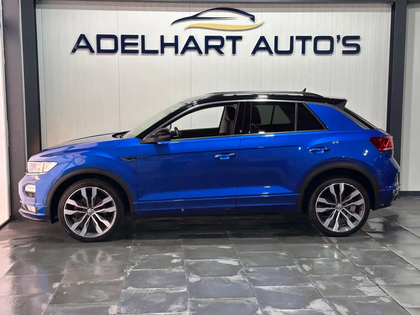 Volkswagen T-Roc 1.5 TSI Sport R Line / Navigatie full map / Climat Blauw - 2