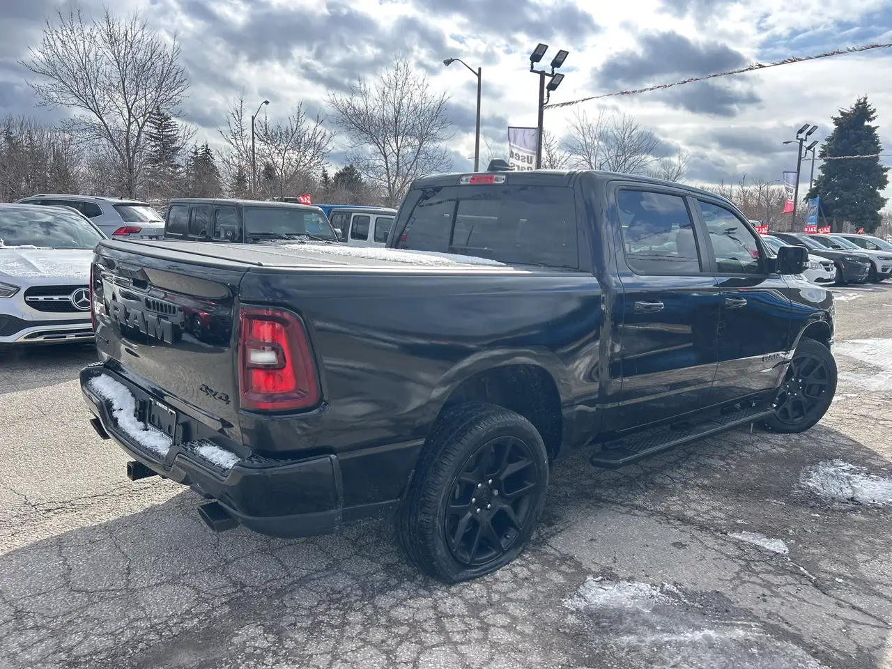 RAM 1500 снимка RAM 1500