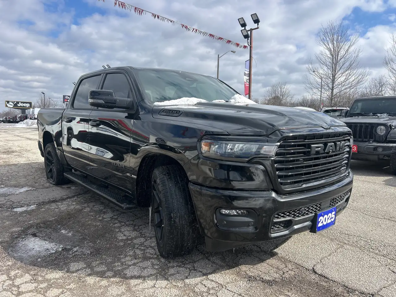 RAM 1500 снимка RAM 1500