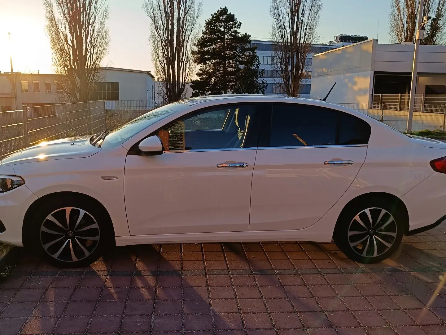 Fiat Tipo 1.4 16V Easy - 1