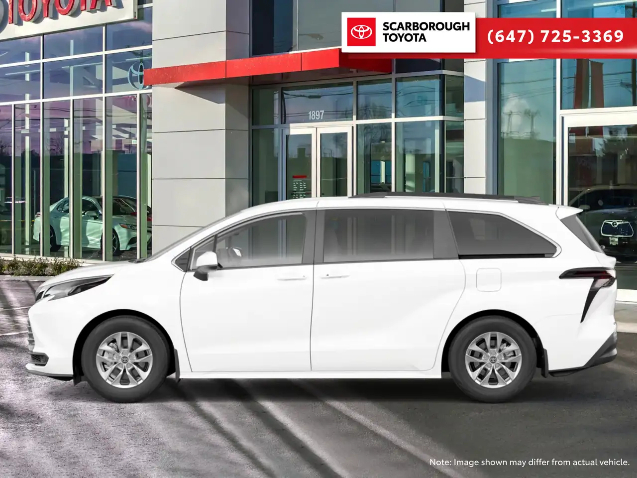 Toyota Sienna photo Toyota Sienna