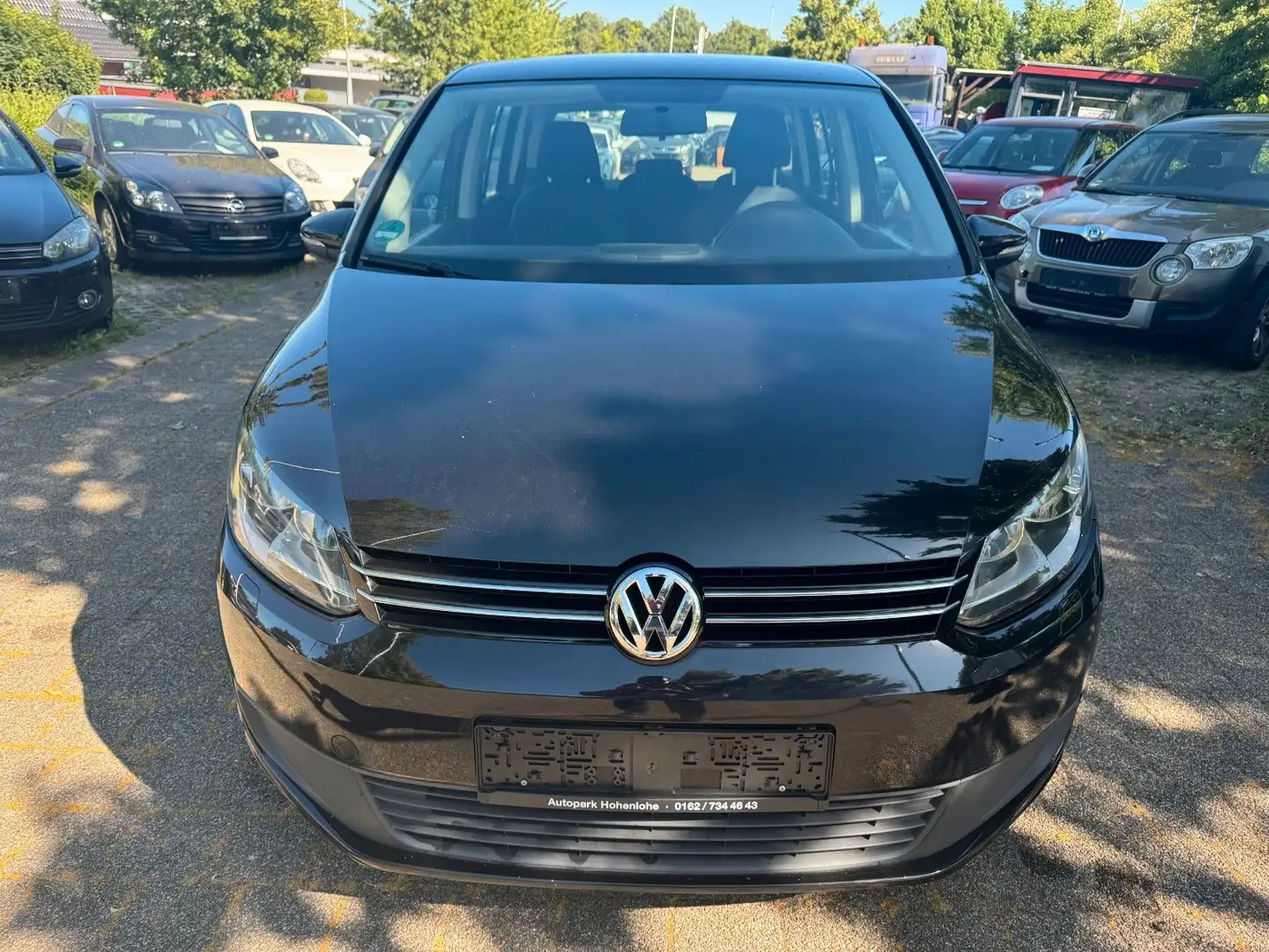 Volkswagen Touran Trendline *SHZ*SERVICE*TÜV 01/27* Schwarz - 1