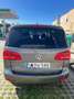 Volkswagen Touran 1.6TDI Edition 105 Gris - thumbnail 2