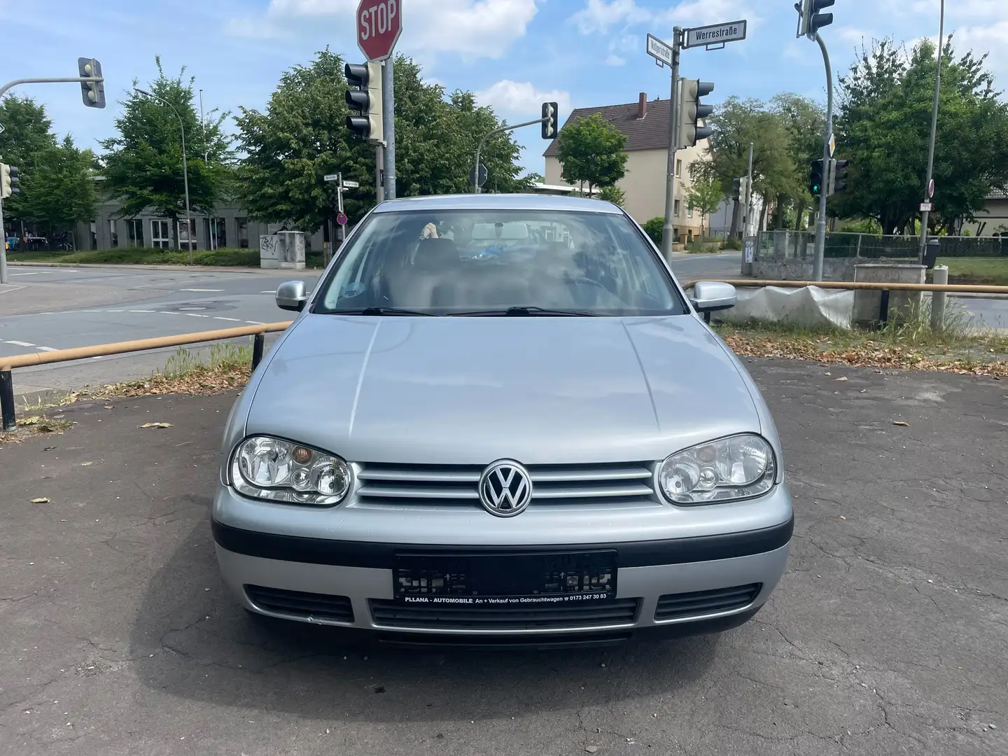 Volkswagen Golf EDITION*KLIMA*AUTOMATIK*TÜV/AU*11/2026 Zilver - 2