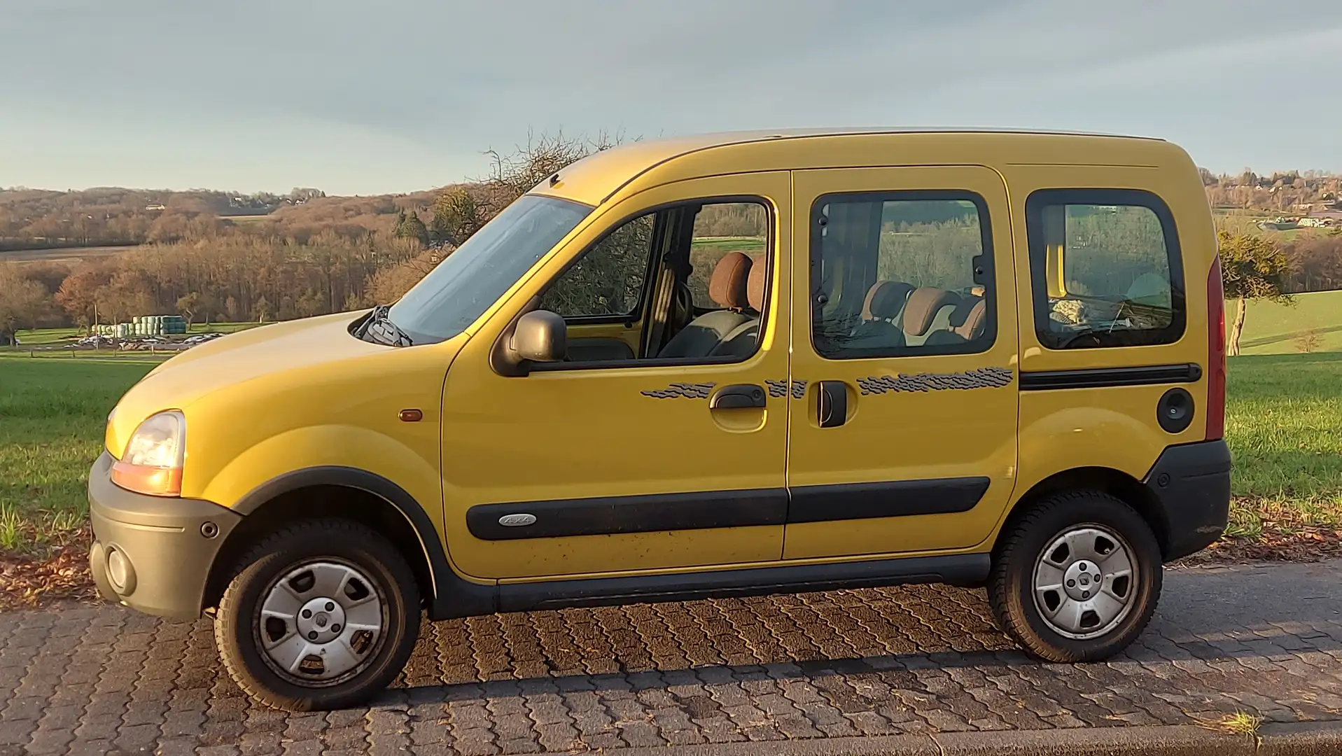 Renault Kangoo Kangoo 4x4 1.6 16V Privilege Jaune - 1