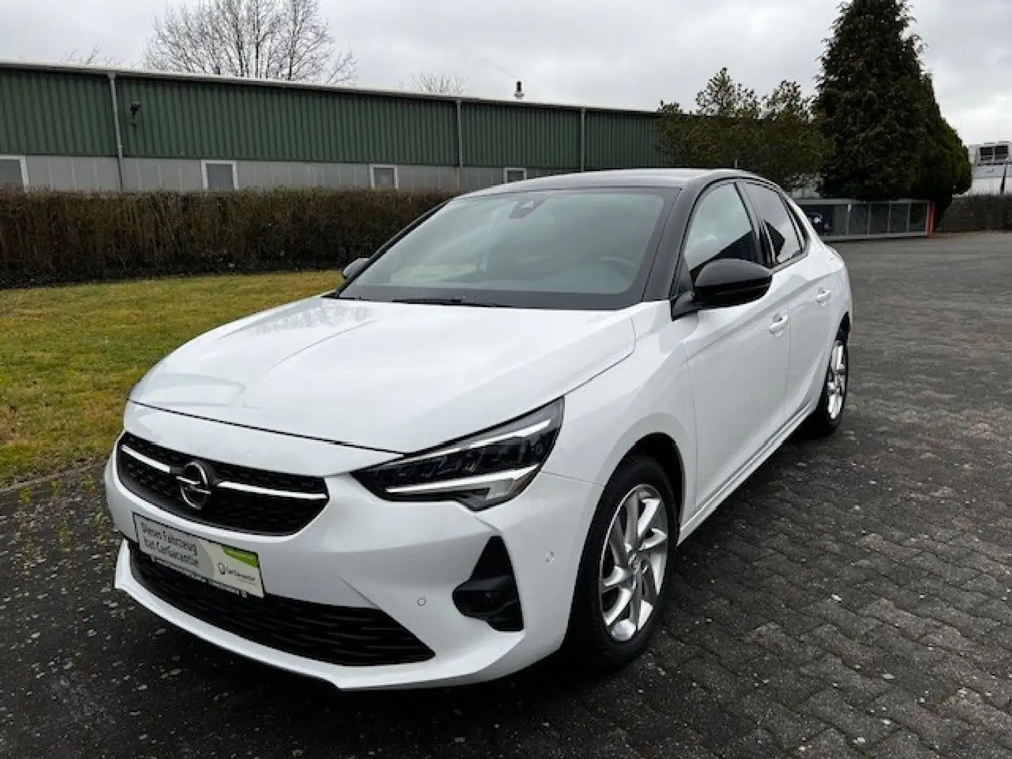 Opel Corsa-e e Edition White - 1