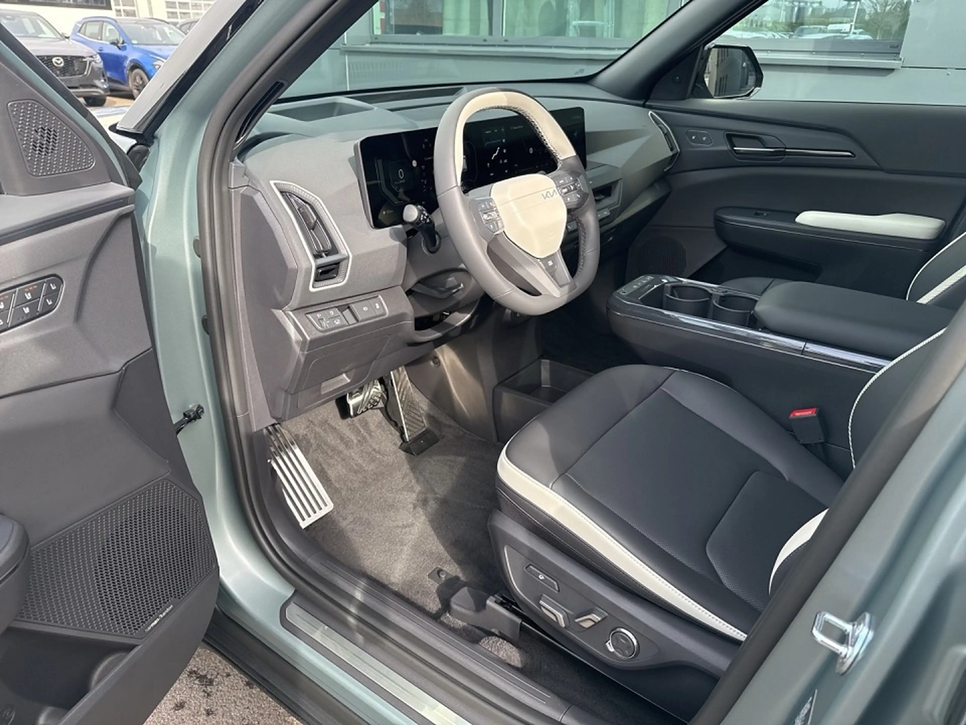 Kia EV5 81.4 GT-LINE DRIVE *MATT* — photo 11